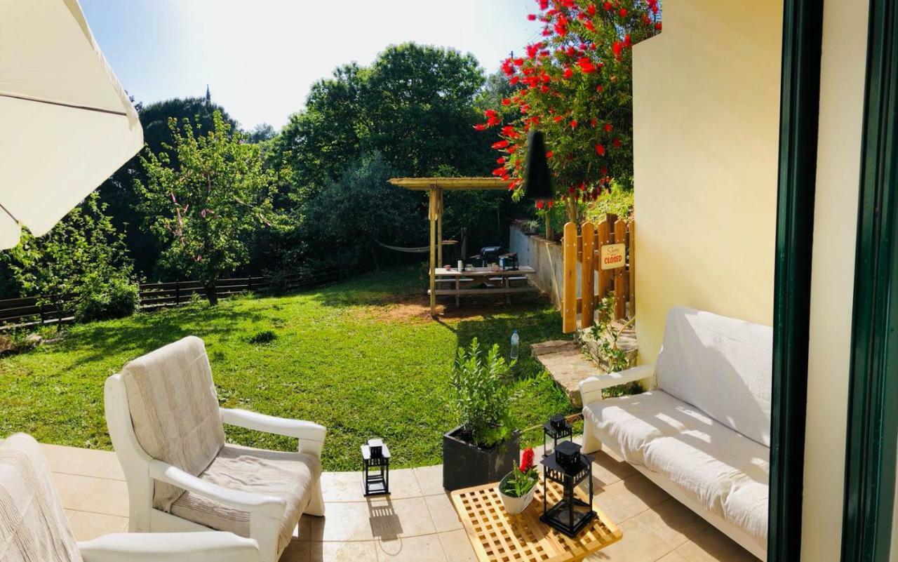 Chez Nikos Villa Kompítsion Exterior foto